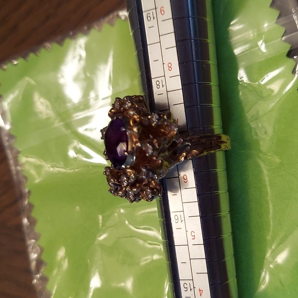 ๐14K Amethyst and diamond ring๐ - Picture 10 of 16